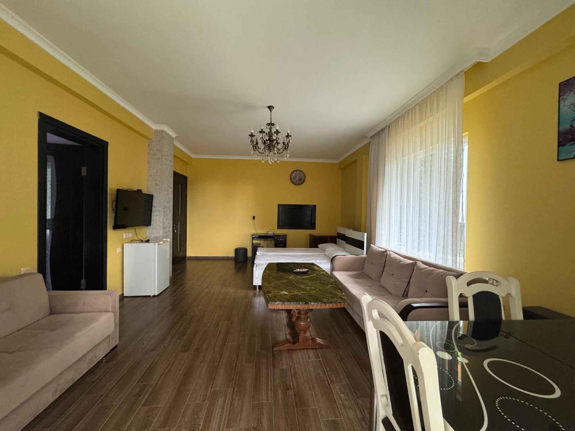 Villa Royal House à Kvariati Extérieur photo